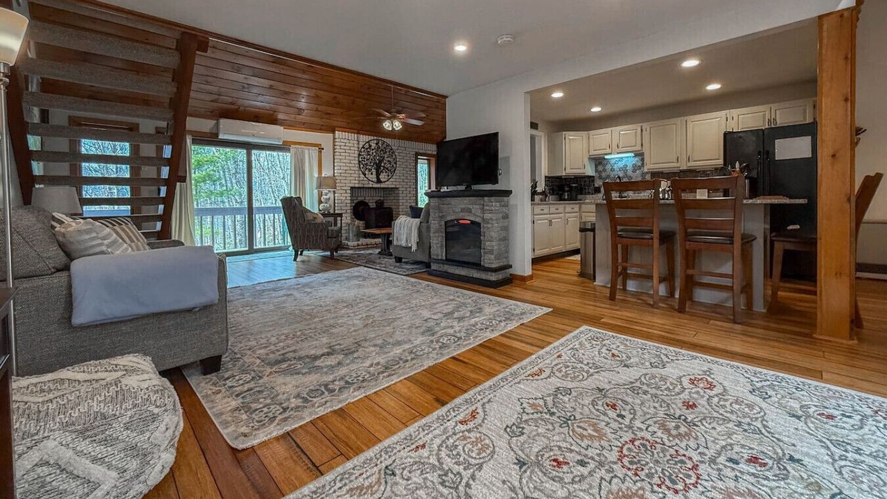 Photo of Livingroom in North Conway