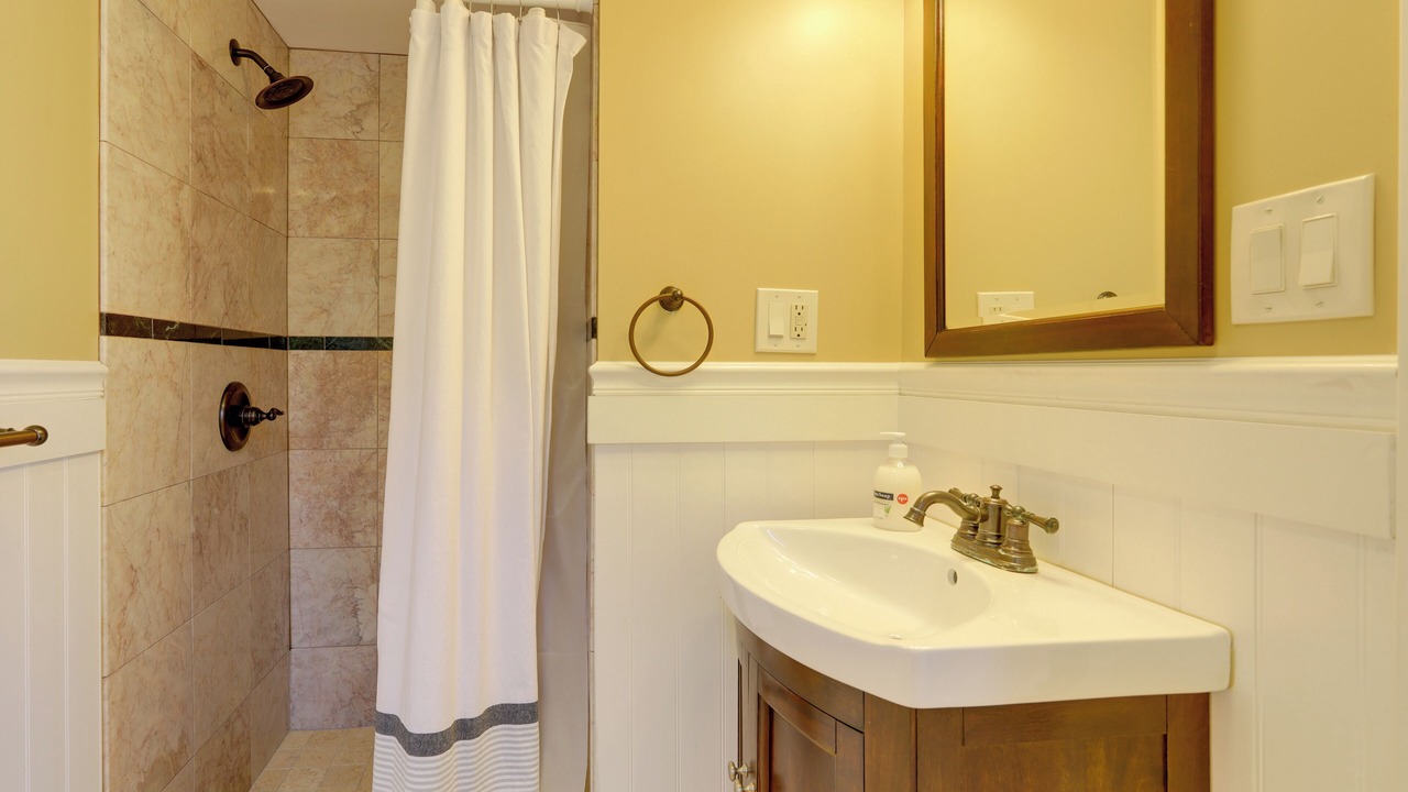 Photo of Bathroom in West Dennis