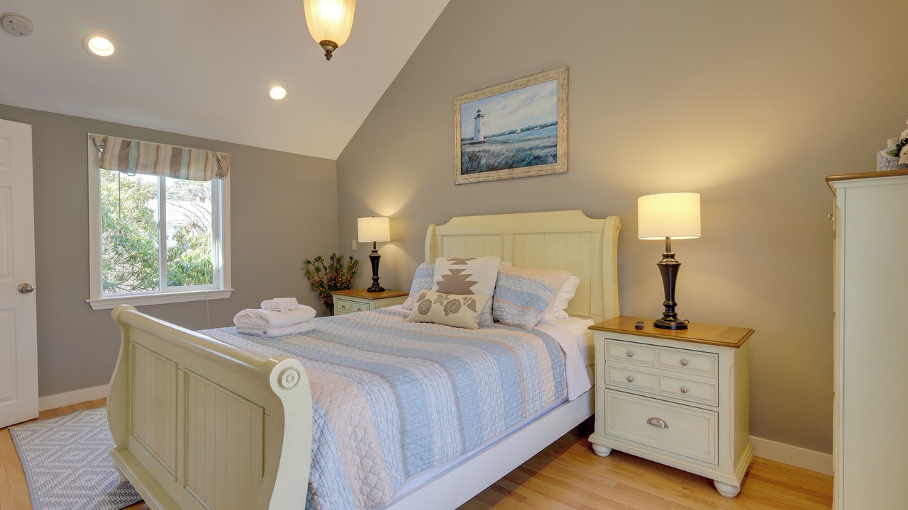 Photo of Bedroom in West Dennis