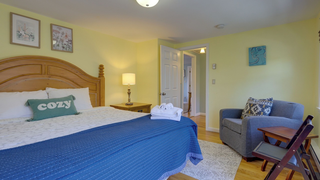 Photo of Bedroom in West Dennis