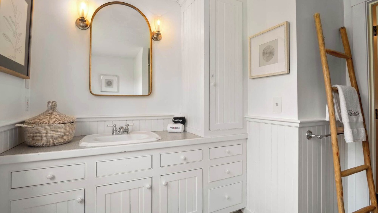 Photo of Bathroom in West Barnstable