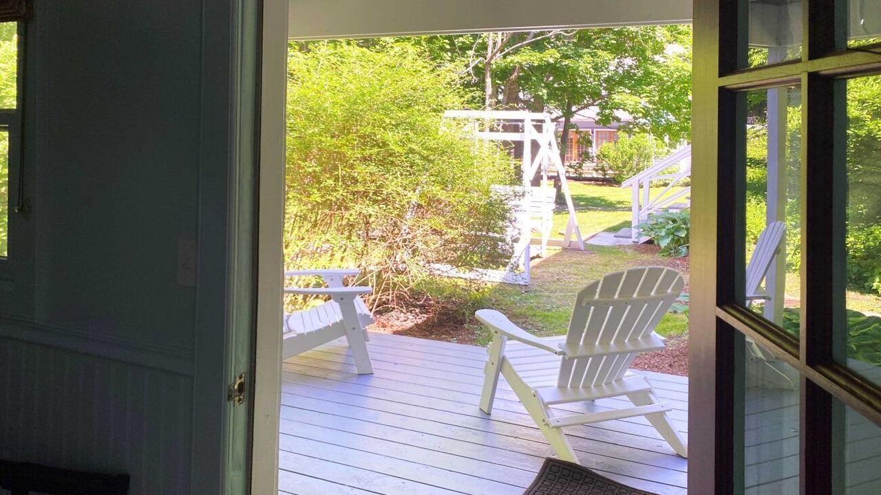 Photo of Patio Balcony in Lenox
