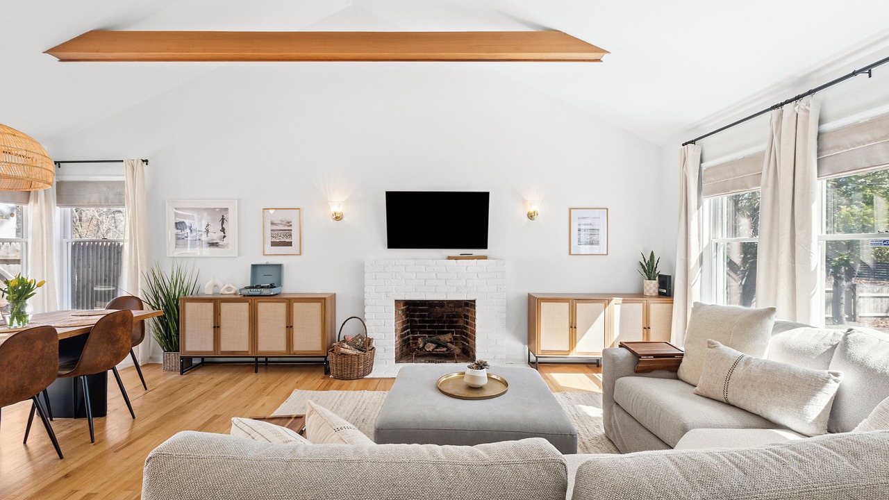 Photo of Livingroom in Springs