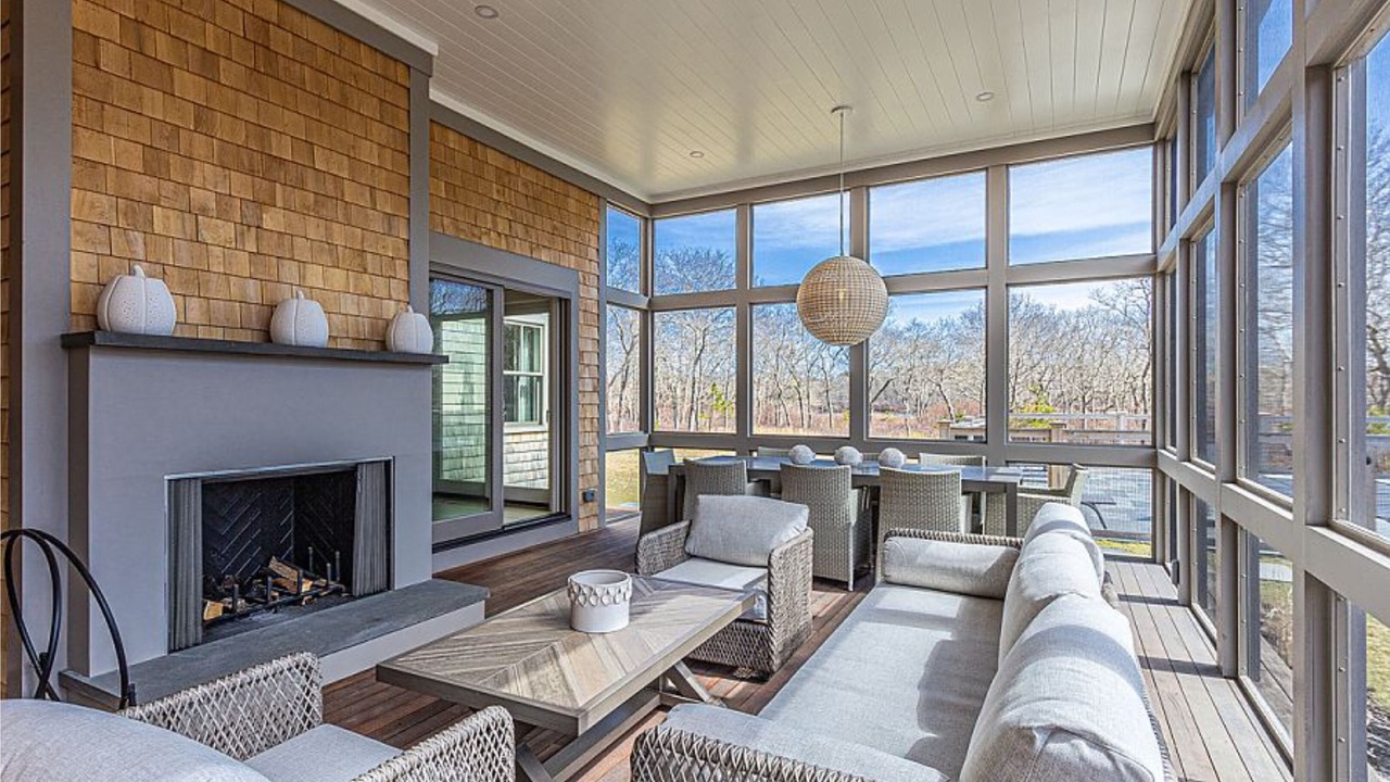 Photo of Livingroom in Edgartown