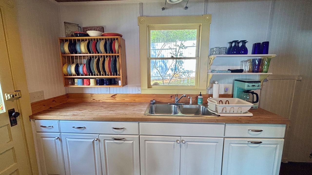 Photo of Kitchen in Alton