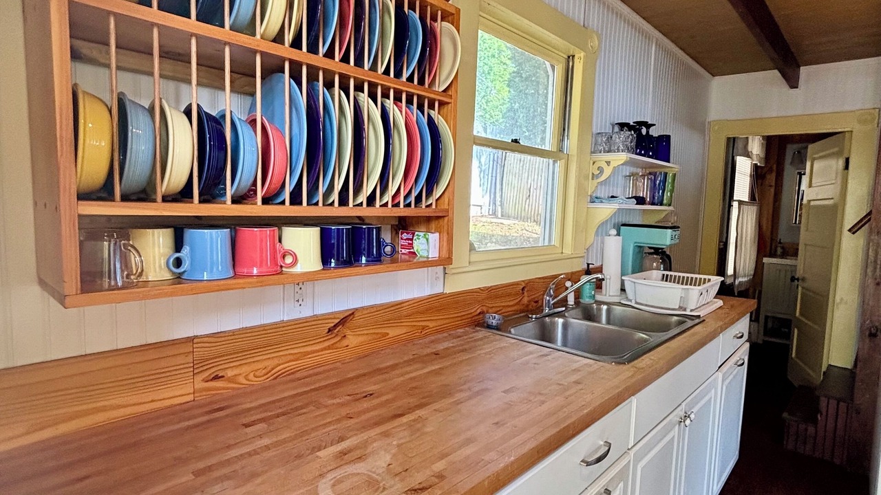 Photo of Kitchen in Alton