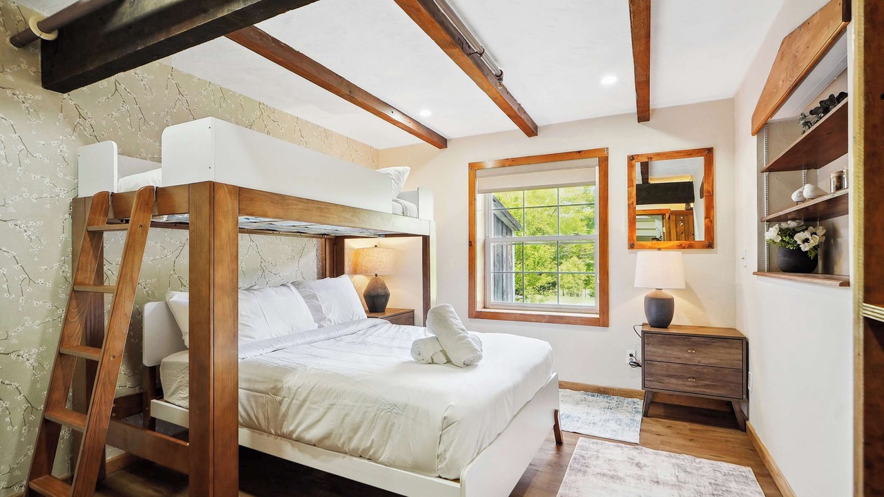 Photo of Bedroom in West Dover