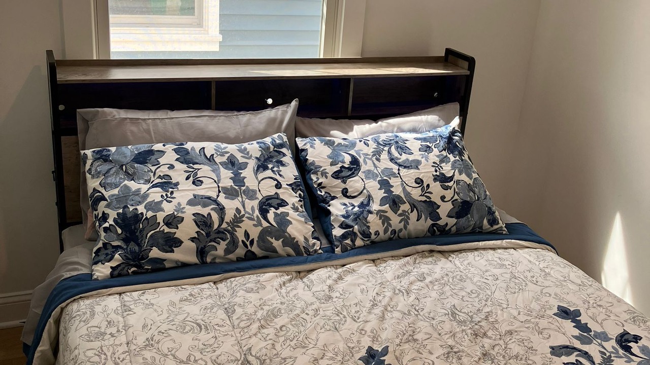 Photo of Bedroom in Normandy Beach