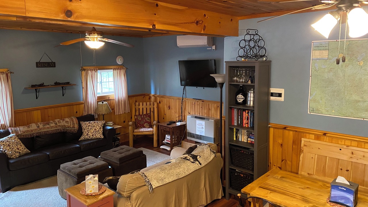 Photo of Livingroom in Keene
