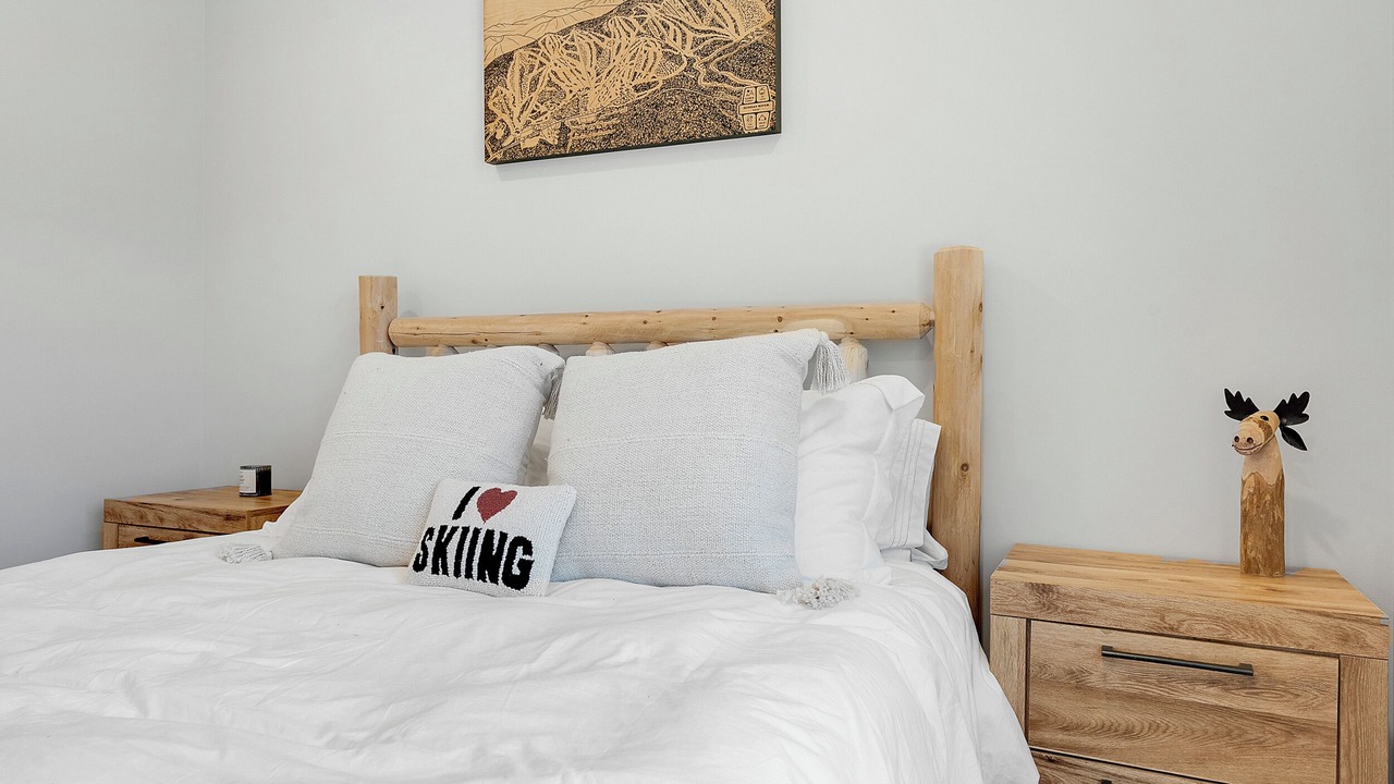 Photo of Bedroom in Bethel