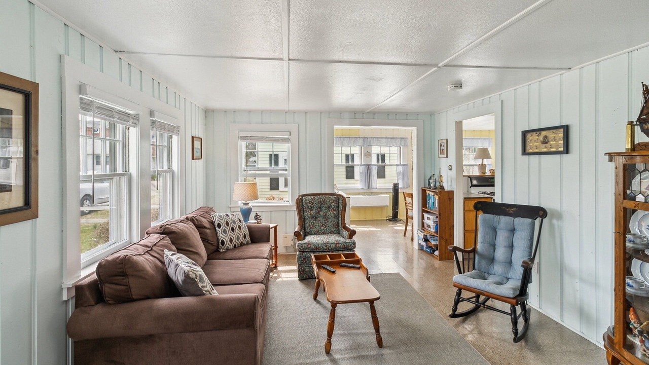 Photo of Bedroom in Wareham Center