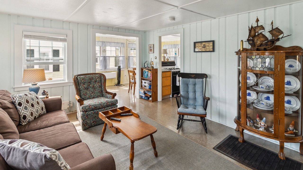 Photo of Bedroom in Wareham Center