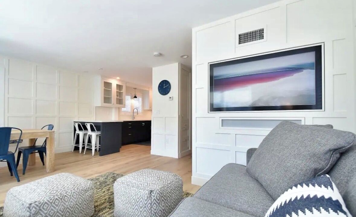 Photo of Livingroom in Yachting Village