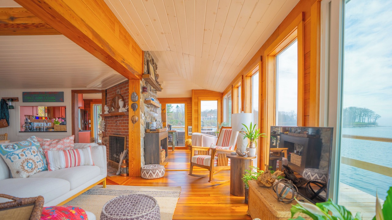 Photo of Livingroom in Yarmouth