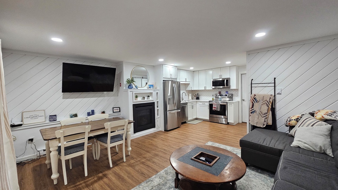 Photo of Livingroom in West Dover