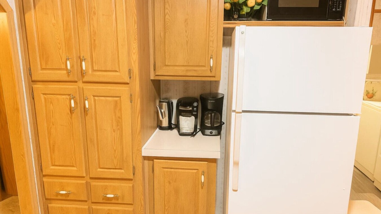 Photo of Kitchen in Swan Lake