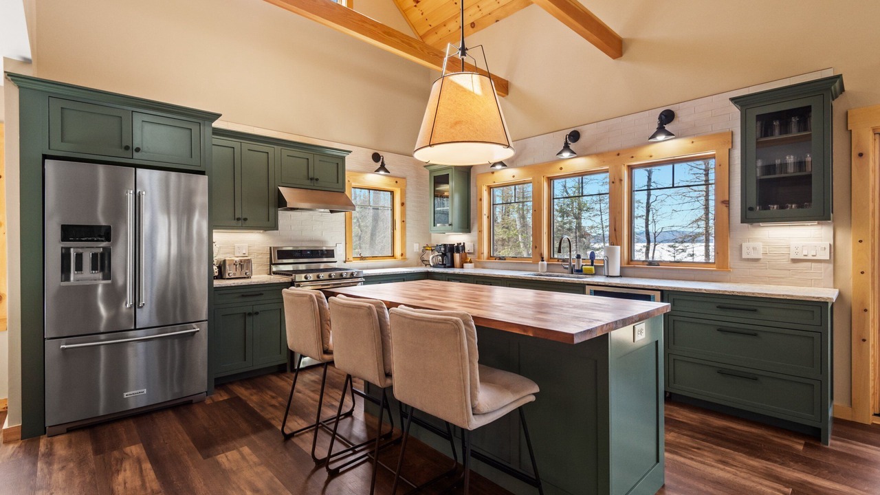 Photo of Kitchen in Rangeley Plantation