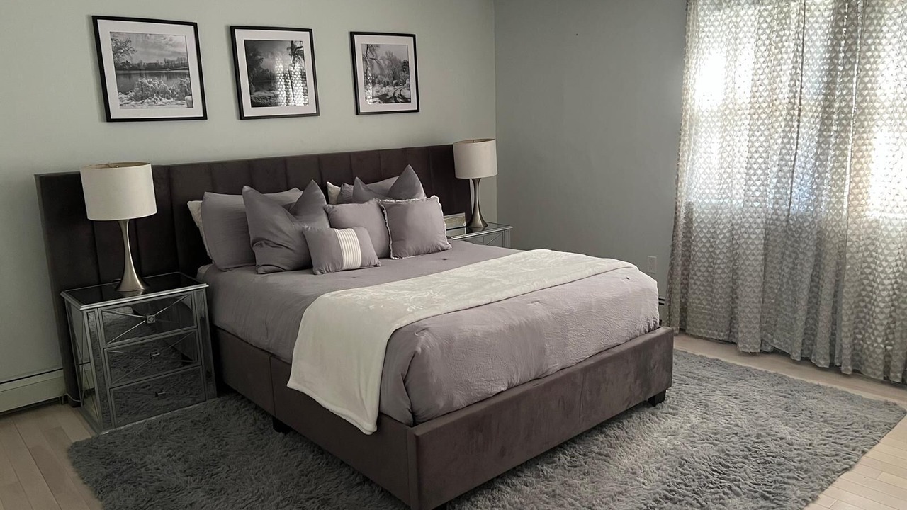 Photo of Bedroom in Cotuit