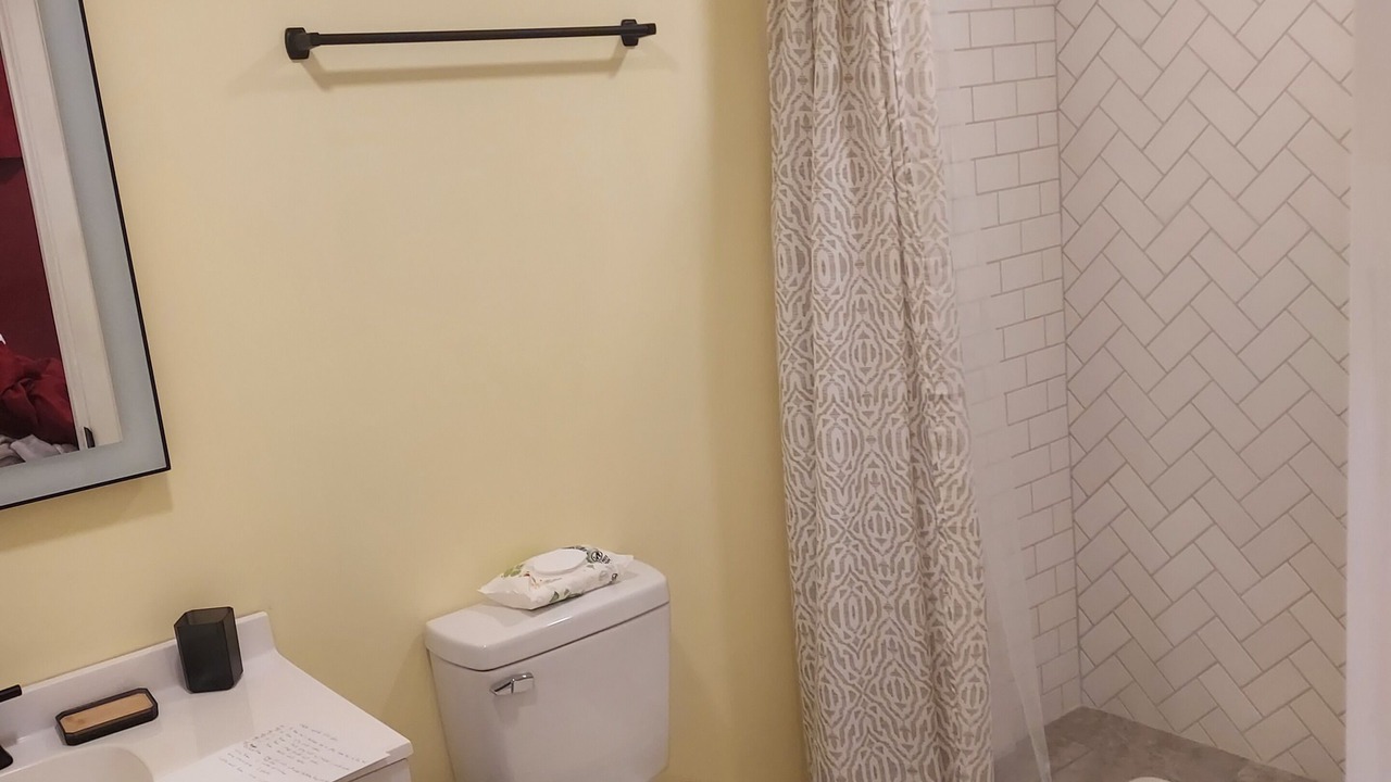 Photo of Bathroom in Bluff Point