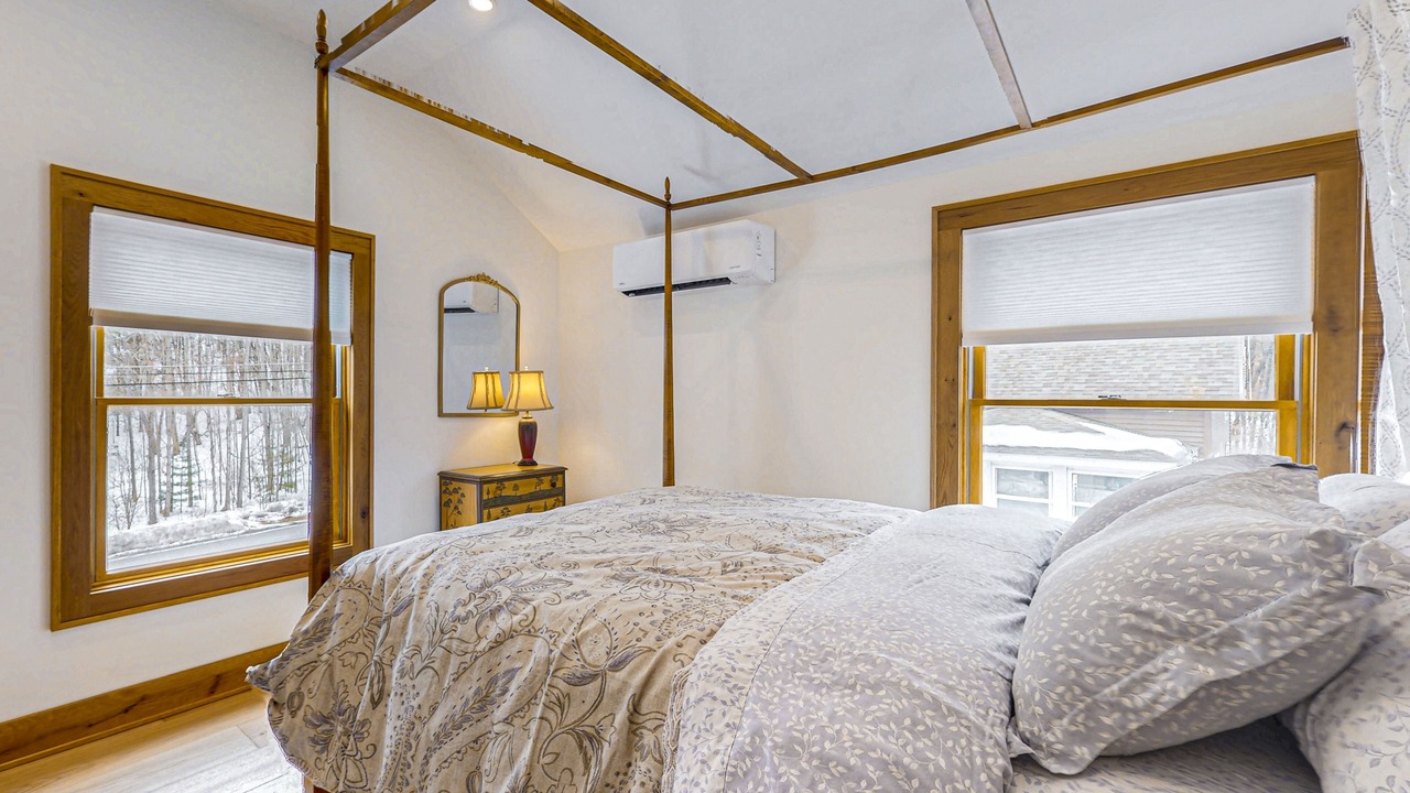 Photo of Bedroom in Bolton Landing