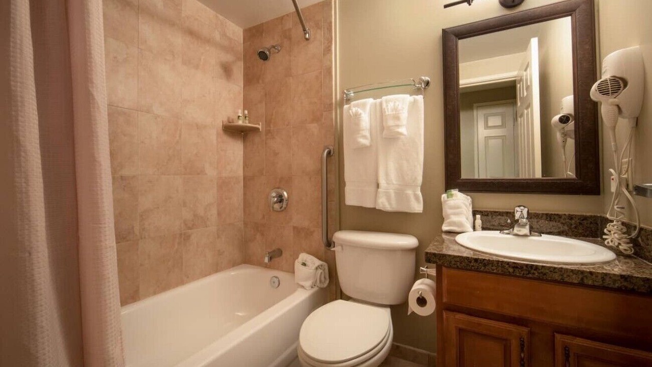 Photo of Bathroom in Brownsville