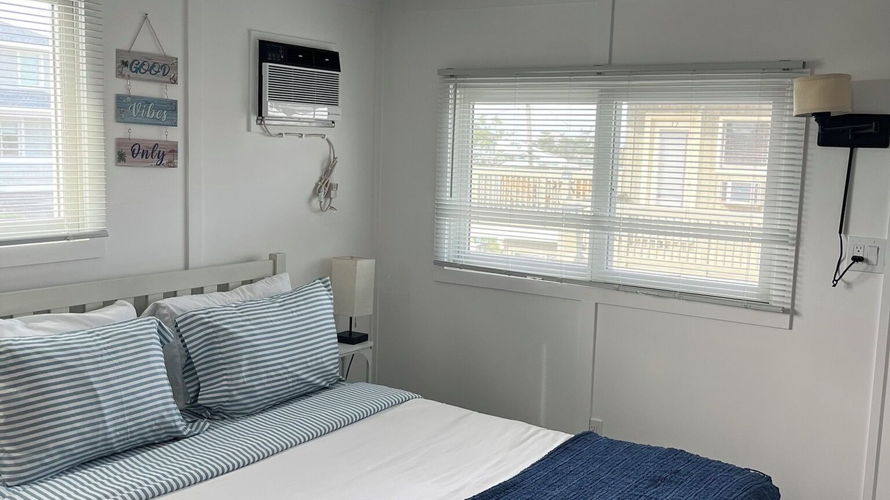 Photo of Bedroom in Ocean Bay Park