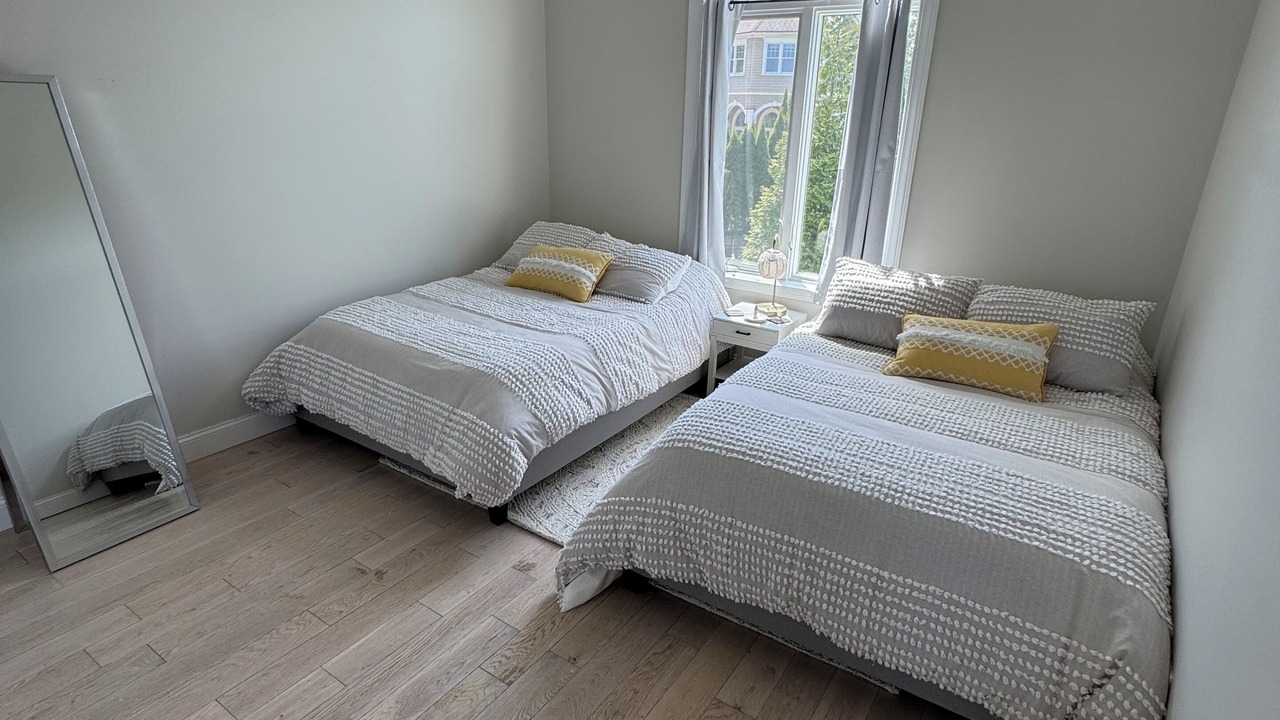 Photo of Bedroom in Minot