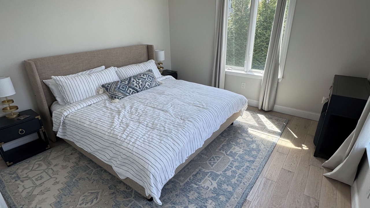 Photo of Bedroom in Minot