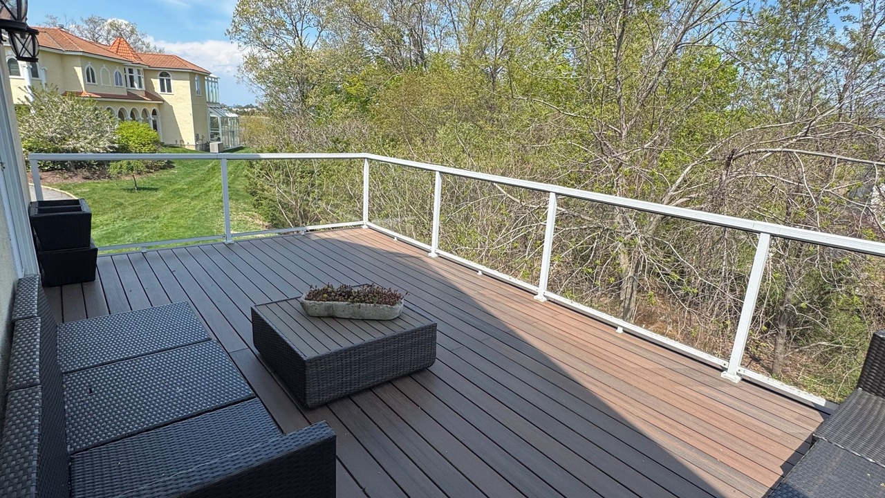Photo of Patio Balcony in Minot