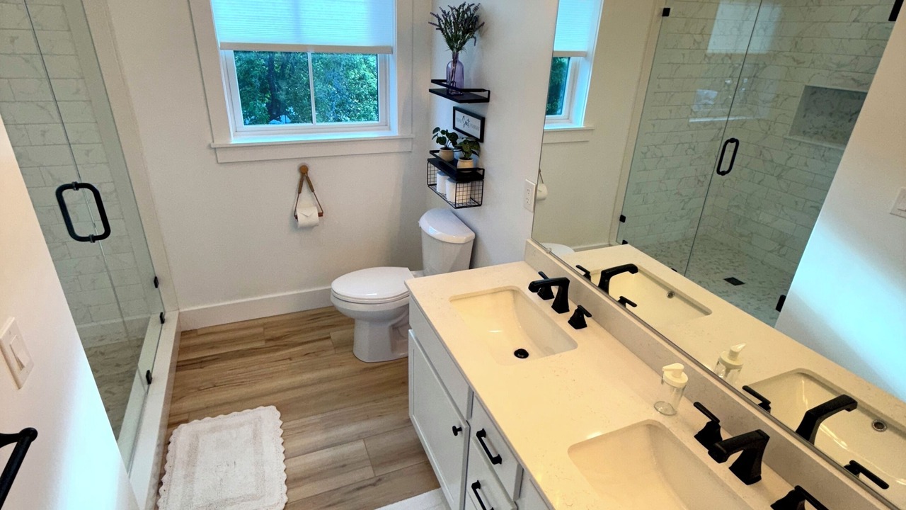 Photo of Bathroom in Tisbury