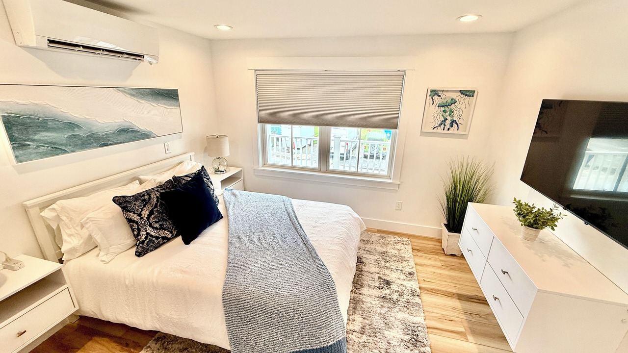 Photo of Bedroom in Tisbury