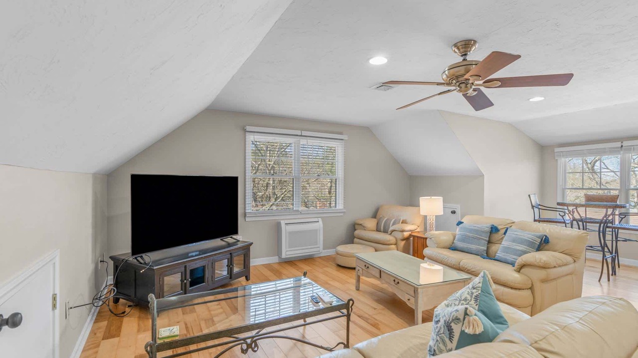 Photo of Bedroom in New Seabury