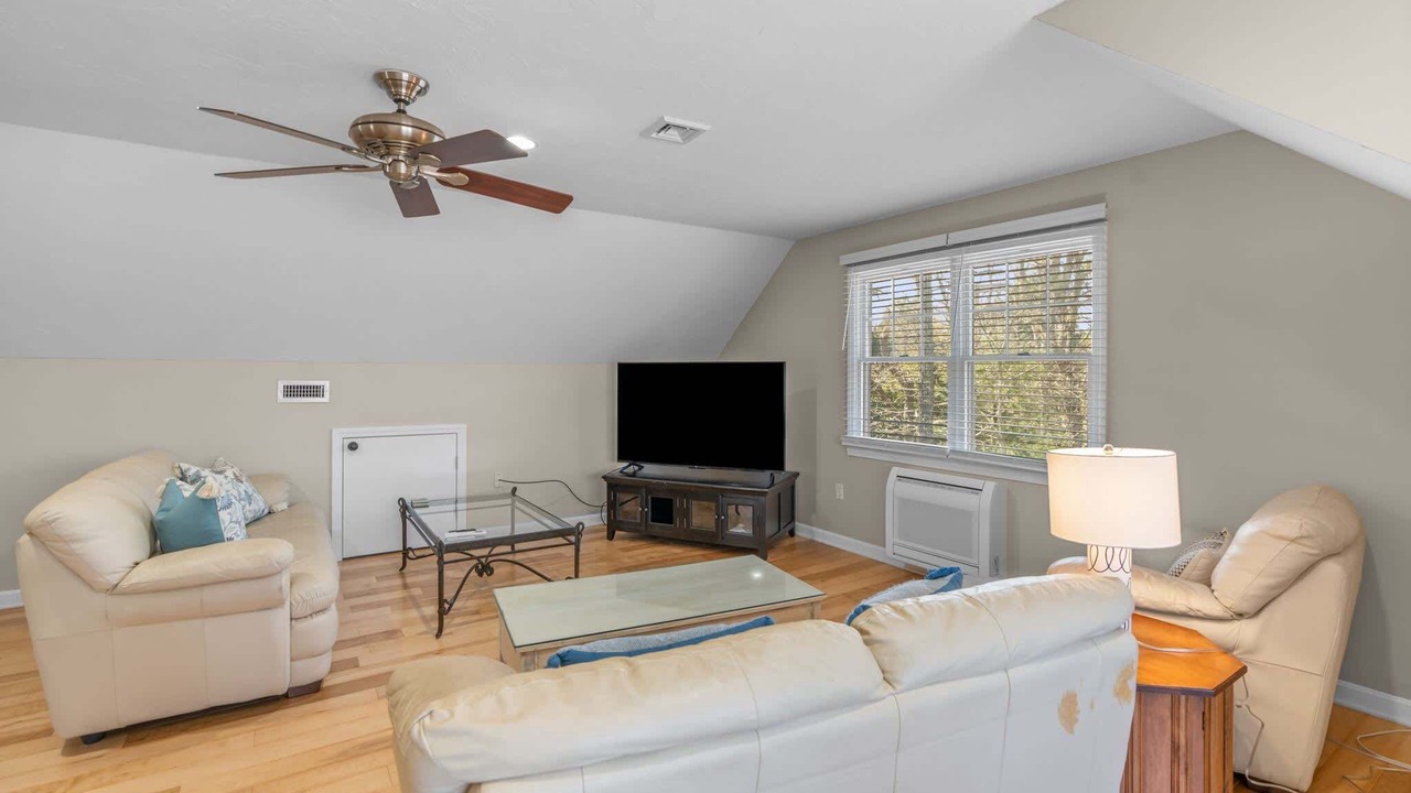 Photo of Bedroom in New Seabury