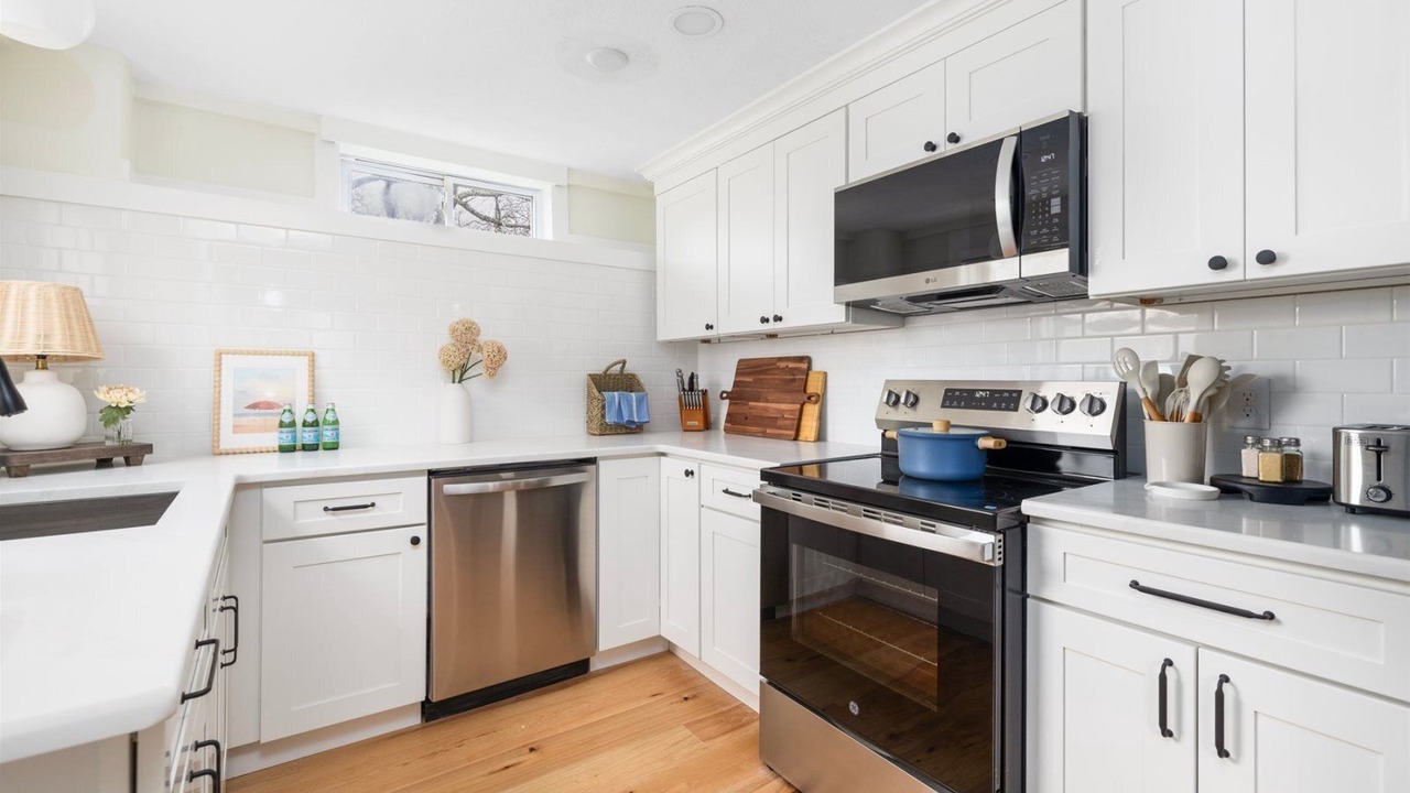 Photo of Kitchen in Point Judith