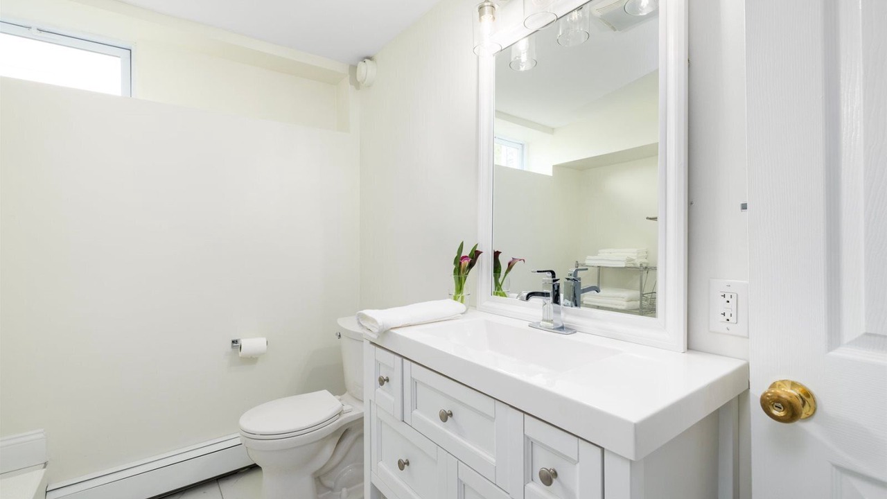 Photo of Bathroom in Point Judith