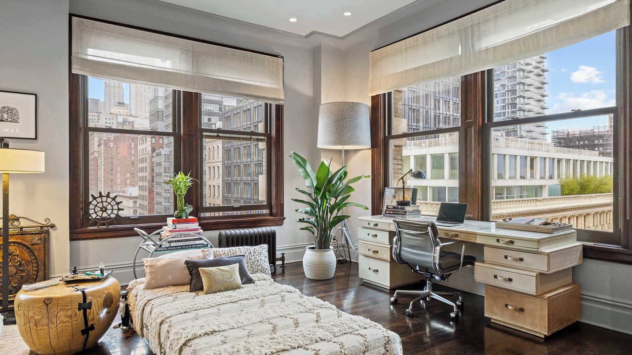 Photo of Bedroom in Chinatown