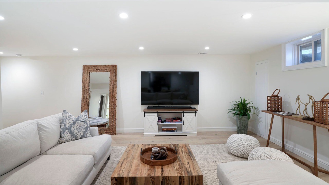 Photo of Livingroom in Oak Bluffs