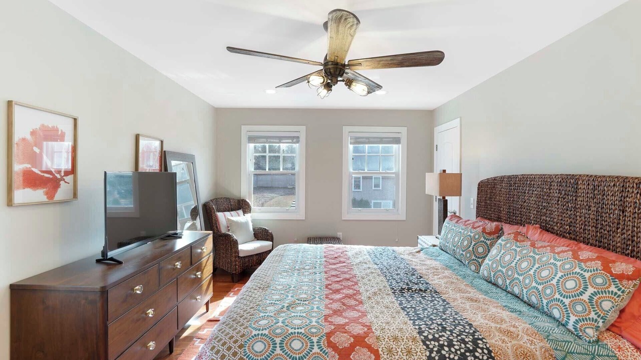 Photo of Bedroom in Oak Bluffs