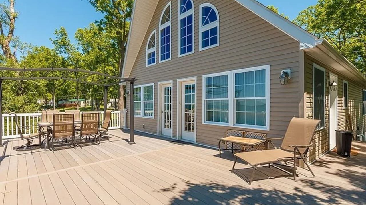 Photo of Outdoor in Cayuga