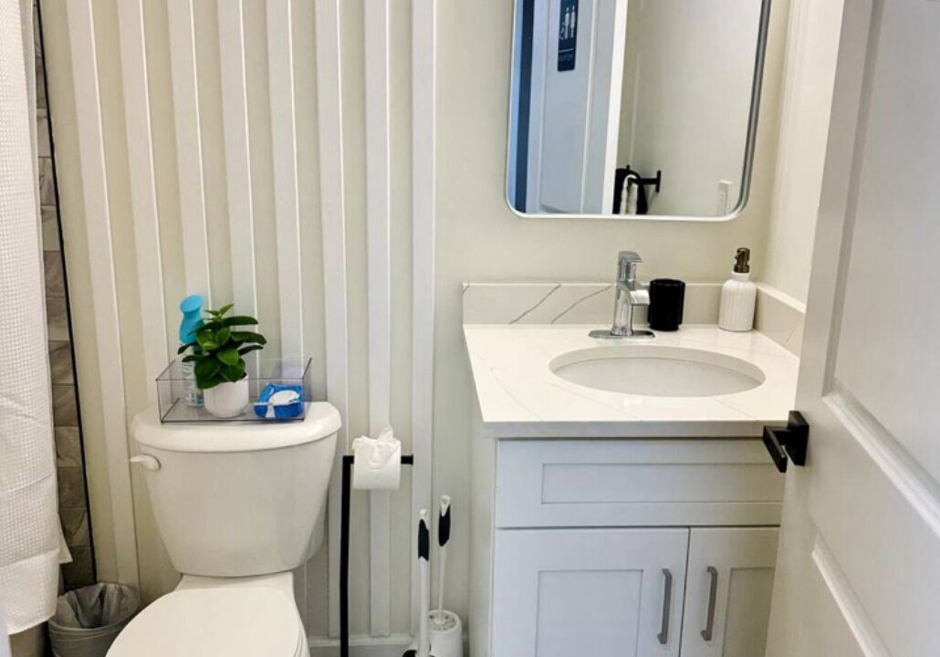 Photo of Bathroom in Newark
