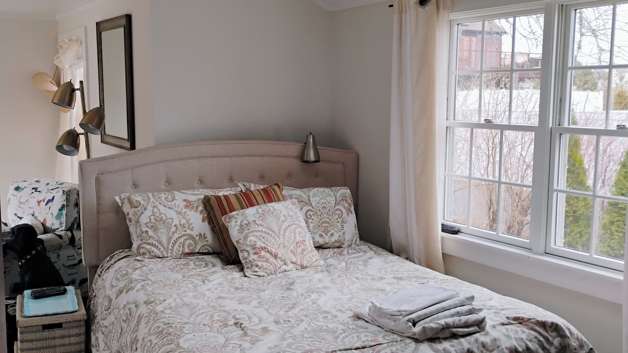 Photo of Bedroom in West Yarmouth