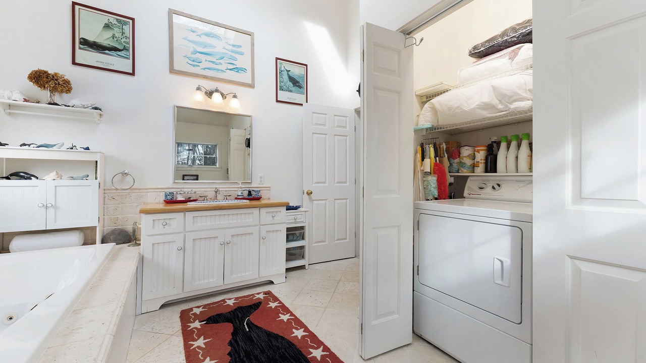 Photo of Bathroom in York Harbor