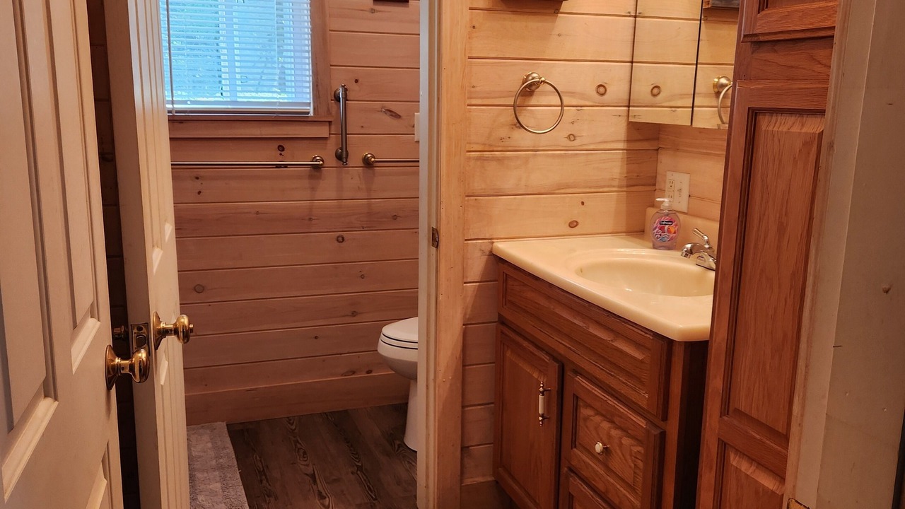Photo of Bathroom in Searsport