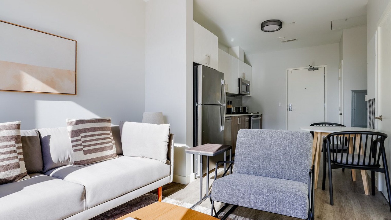 Photo of Livingroom in Assembly Square