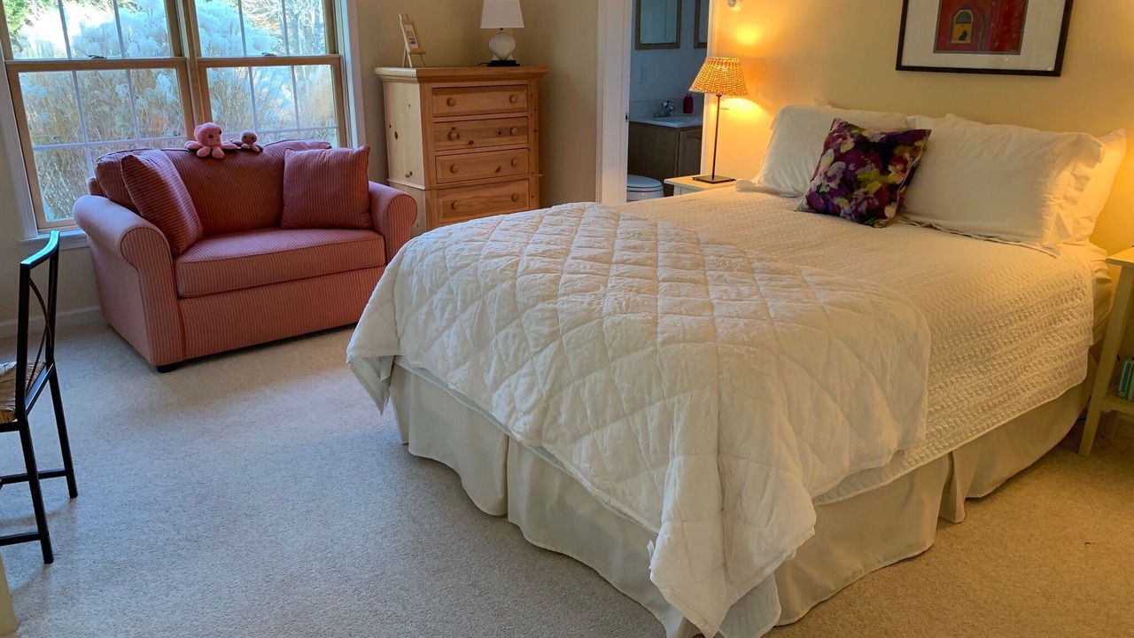 Photo of Bedroom in West Tisbury