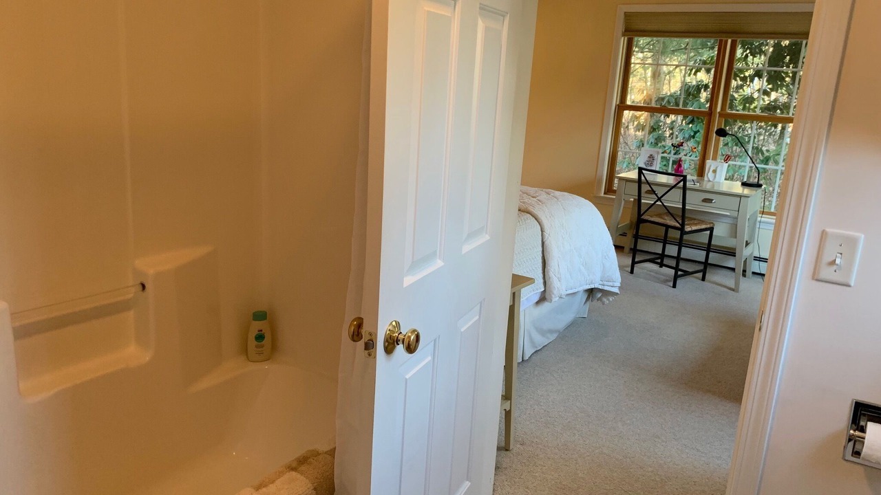Photo of Bedroom in West Tisbury