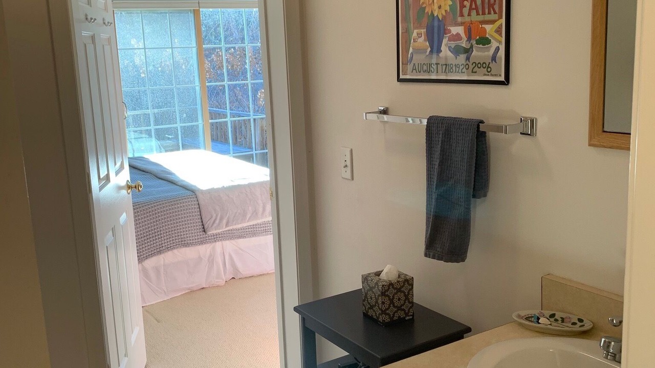 Photo of Bedroom in West Tisbury
