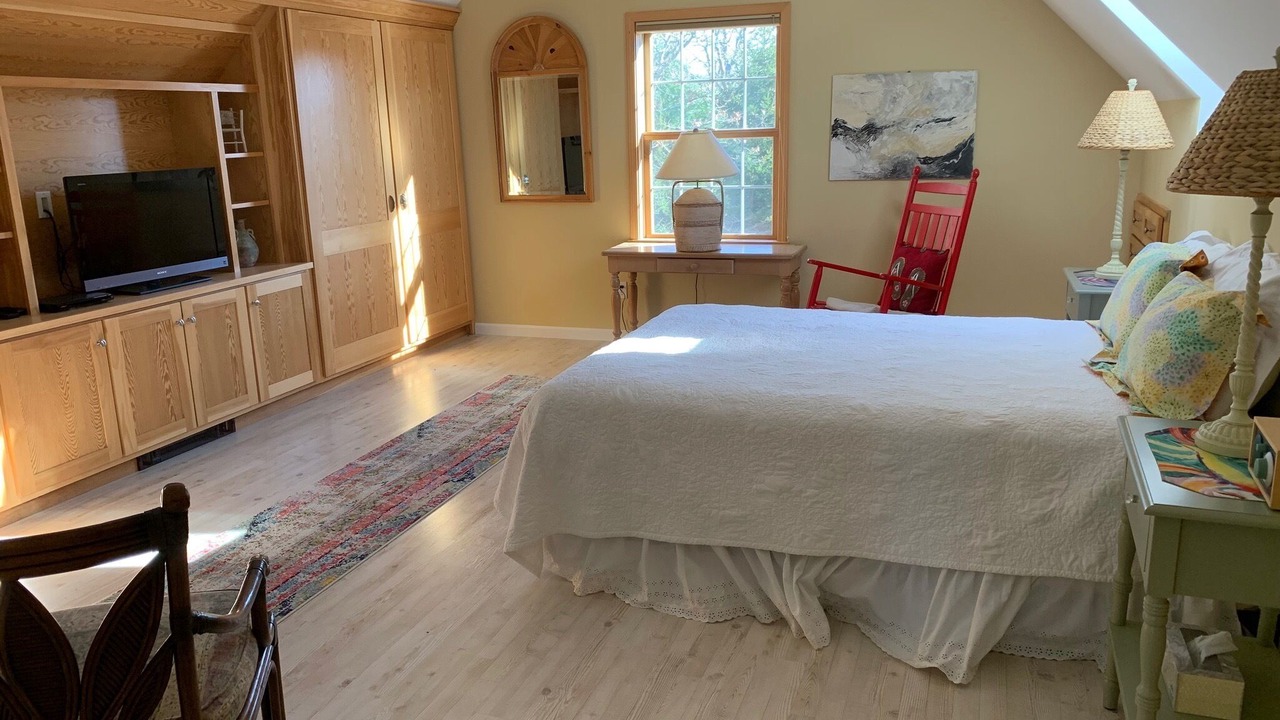 Photo of Bedroom in West Tisbury