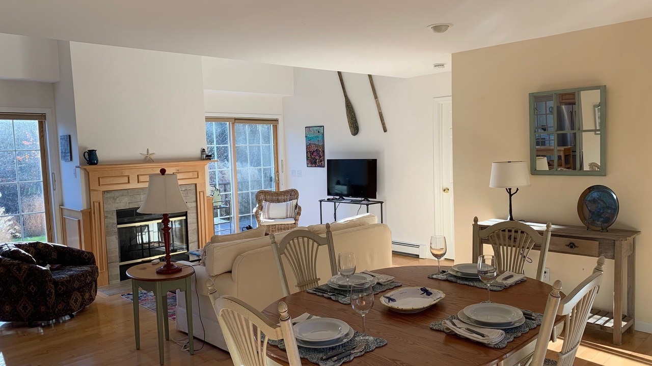 Photo of Livingroom in West Tisbury