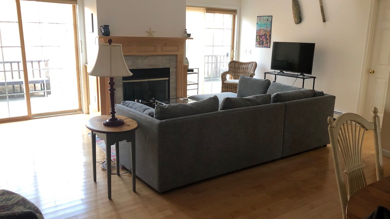 Photo of Livingroom in West Tisbury